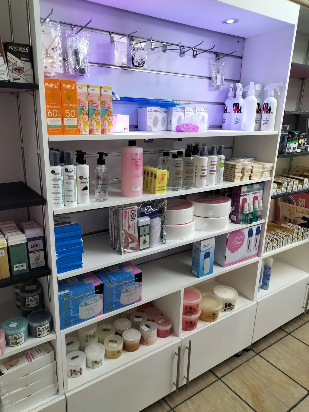 Inside the Neon Moon shop in Sasolburg: skincare, acrylics and salon supplies
